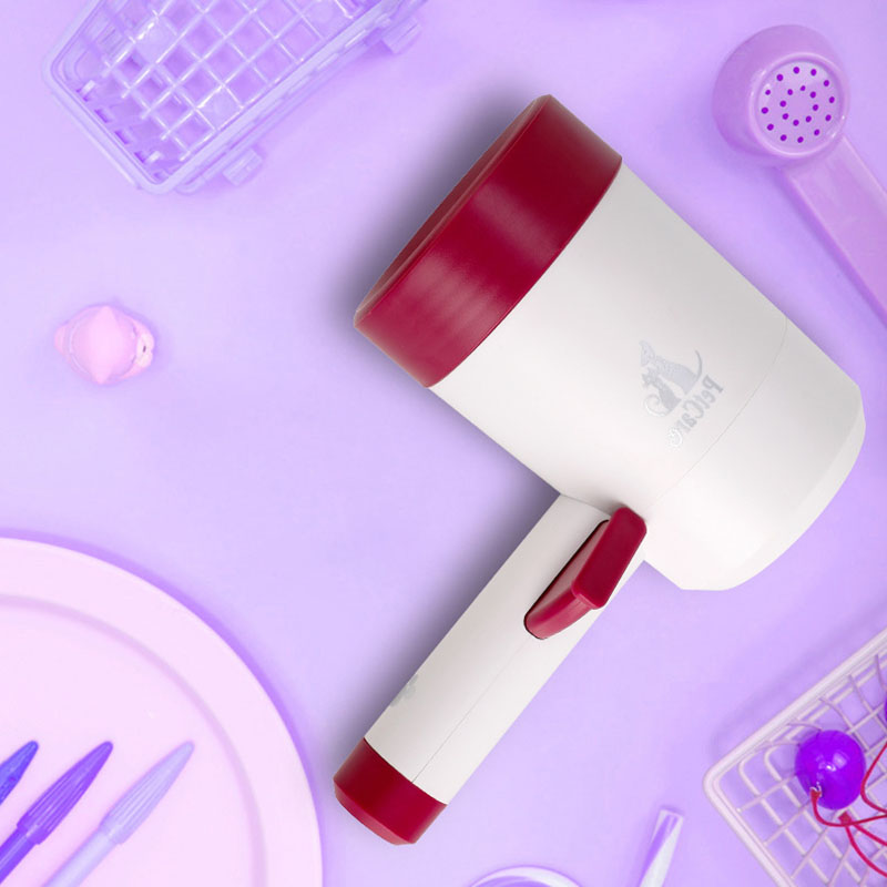 Portable Dog Paw Cleaner Cup - Soft Silicone Muddy Foot Washer for Pets.